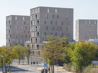 TAAs arquitectos Harness Madrid's Night Winds in 159 Social Housing Units