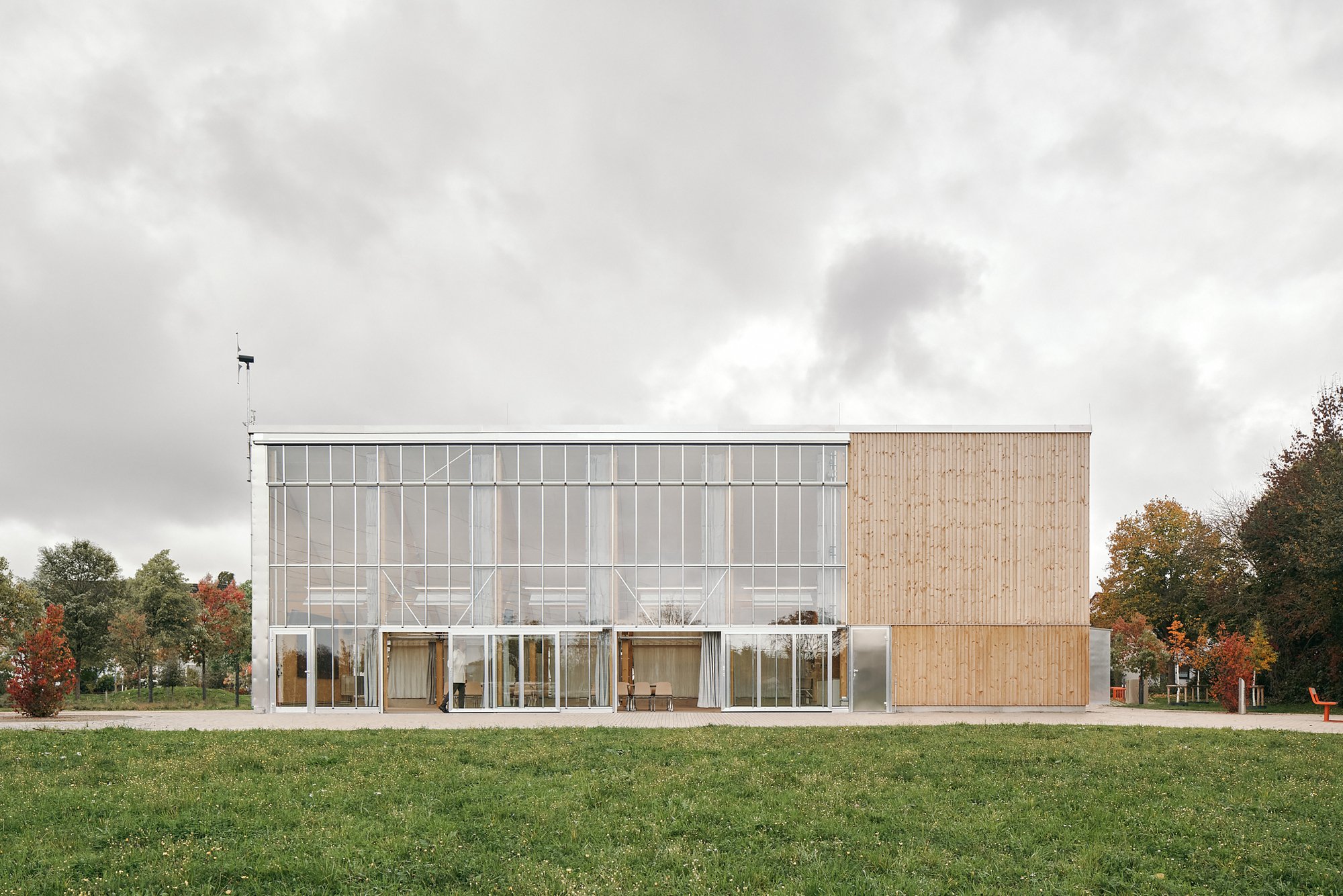 House of the Seasons By New Architekten + Jutta Albus Architektur