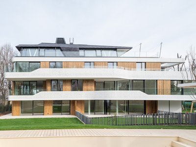 puk architekten Sculpts a Yacht-Like Residential Building at the Edge of a Viennese Park