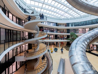 Bernard Tschumi Inscribes a Five-Story Science Center into a 250-Foot Circle for Institut Le Rosey