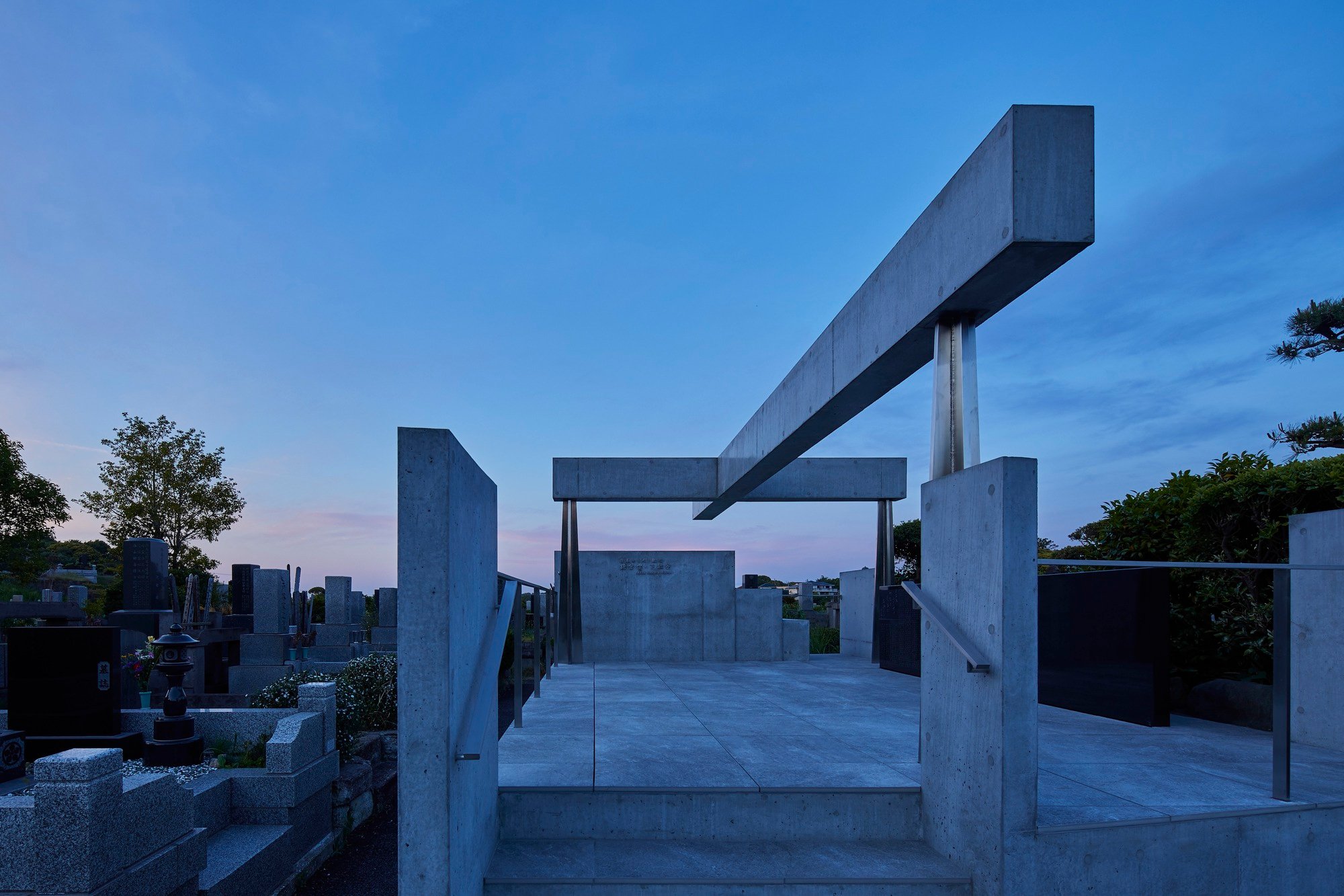 Takeshi Hosaka Architects Suspends a Concrete Cross Above a Yokohama Cemetery