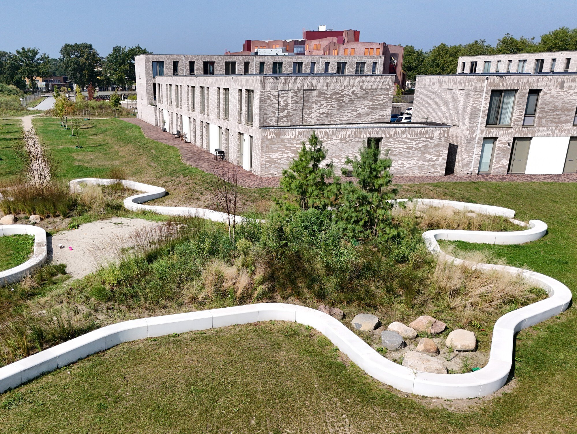 KCAP Weaves 250,000 Square Meters of Housing and Parkland into a Single Neighborhood in Oss
