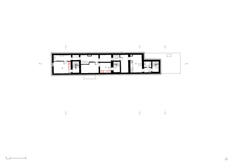 Floor plan drawing showing narrow linear arrangement of rooms with stairwells and terrace at one end
