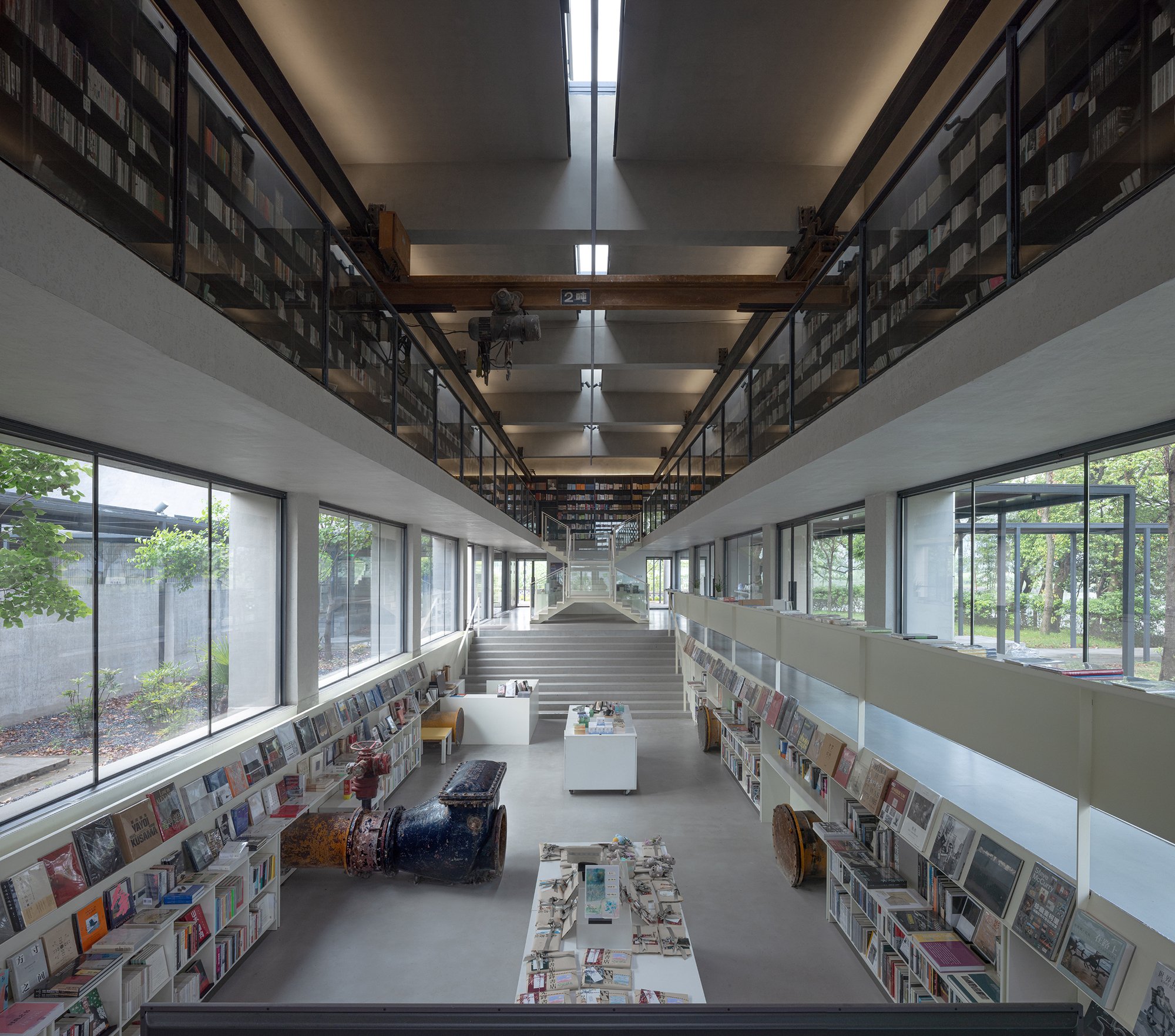 Atelier Deshaus Converts an Abandoned Water Intake Station into a Lakeside Bookstore in Shaoxing
