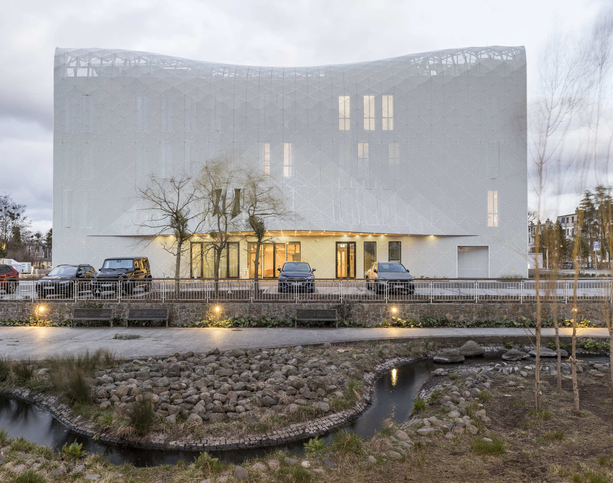 FAAB Wraps a Polish Healthcare Complex in Perforated Metal Inspired by the Sea