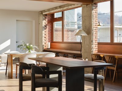 Sherpa Strips a Seoul Brick Building Back to Its Bones for Vonzrr Café