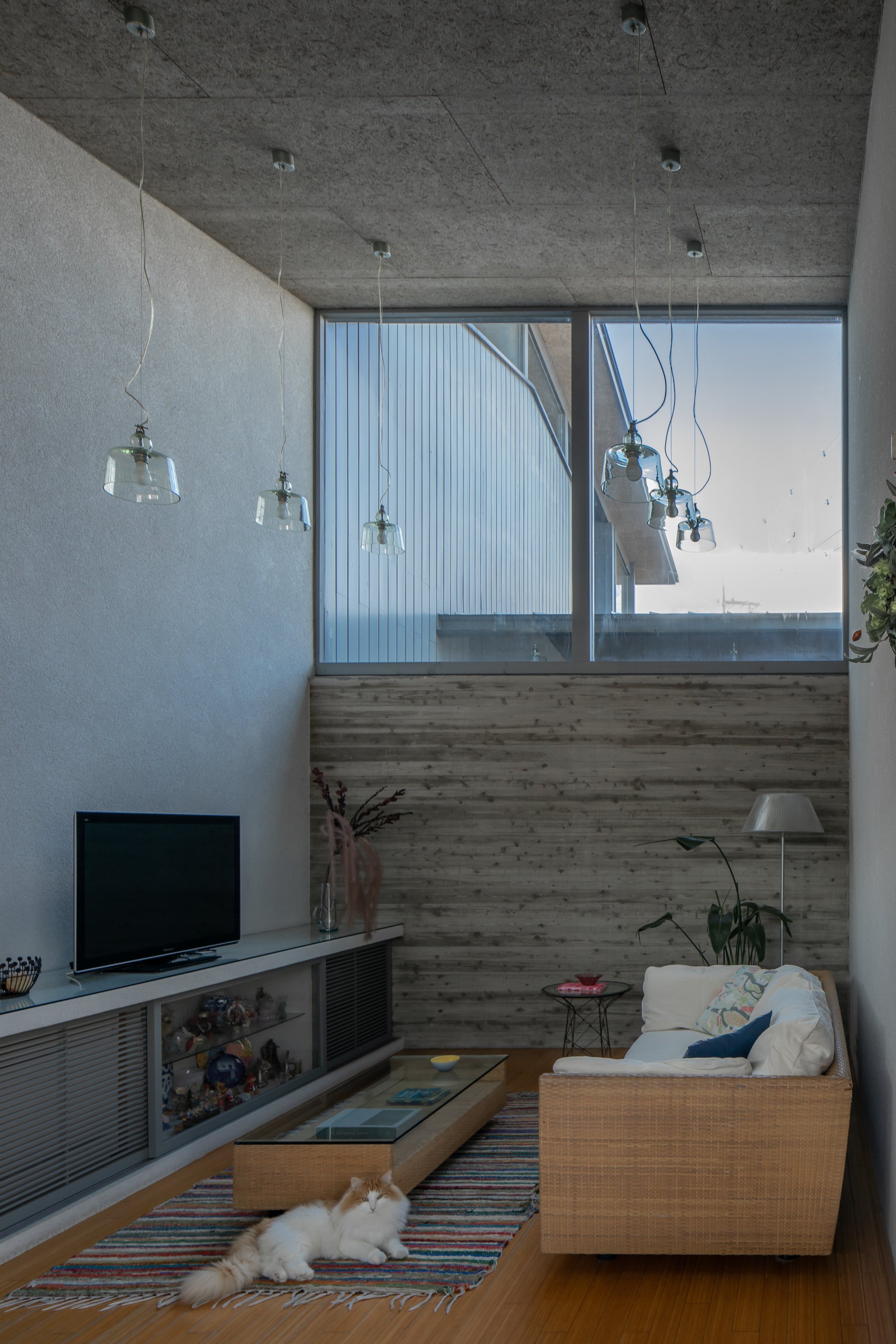 Kouichi Kimura Layers Overlapping Gables into a Light-Sculpted House on a Historic Japanese Trade Route