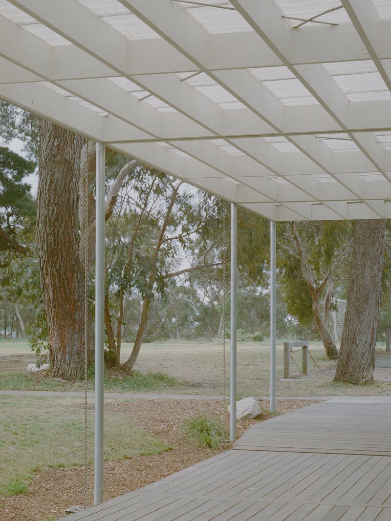 SSdH Assembles a Steel Pavilion as a Kit of Parts in Melbourne's Studley Park