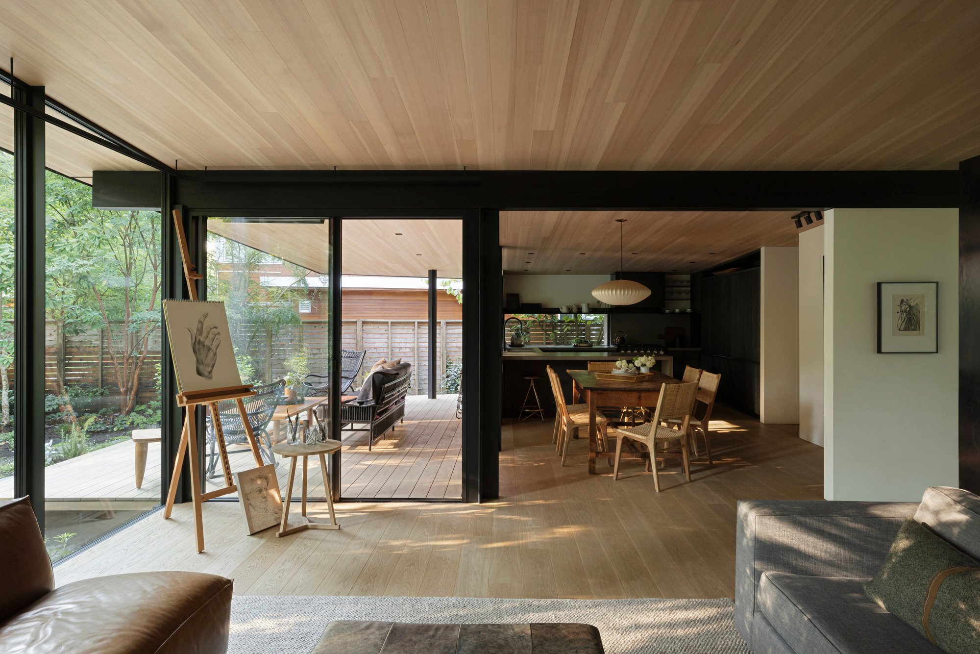 Olson Kundig Peels Back a 1956 Mid-Century Home in North Vancouver Without Losing Its Soul