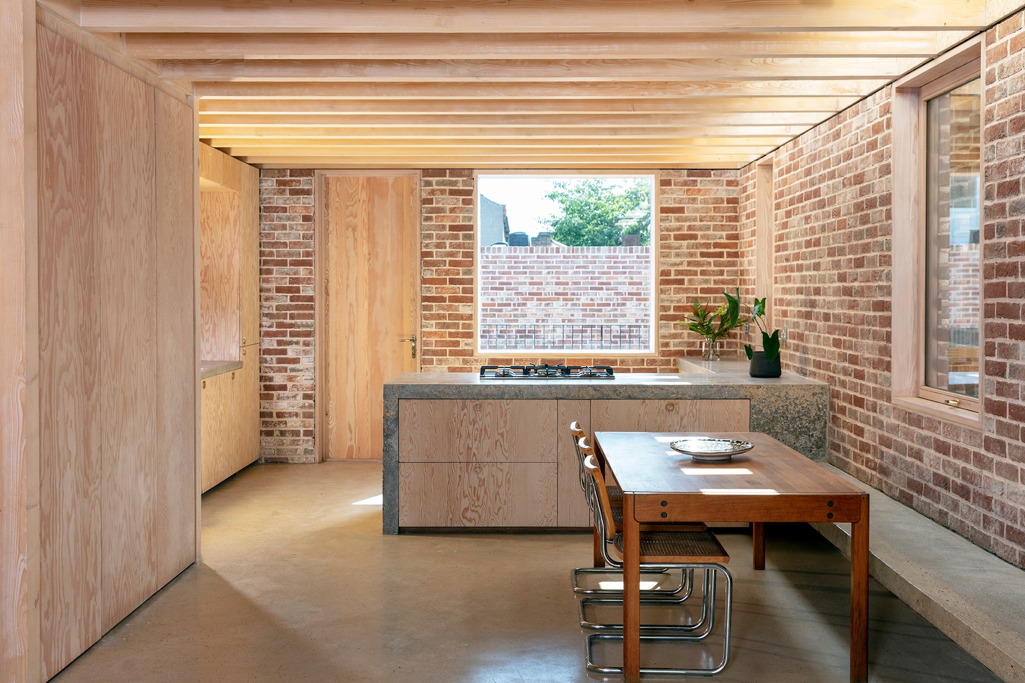 McMahon Architecture Carves a Three-Level Home from a Narrow Bomb Site in East London