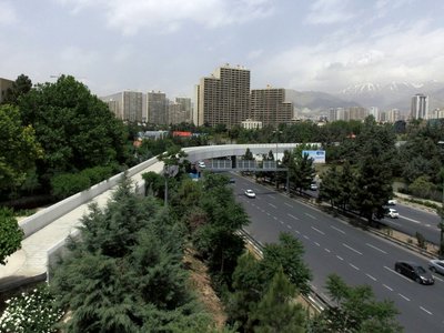 Katoum Architecture Studio Wraps a 180-Meter Tehran Footbridge in a Single Sculptural Skin