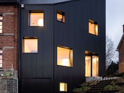 LRARCHITECTES Packs a Full Life into 56 Square Meters on a Namur Side Street