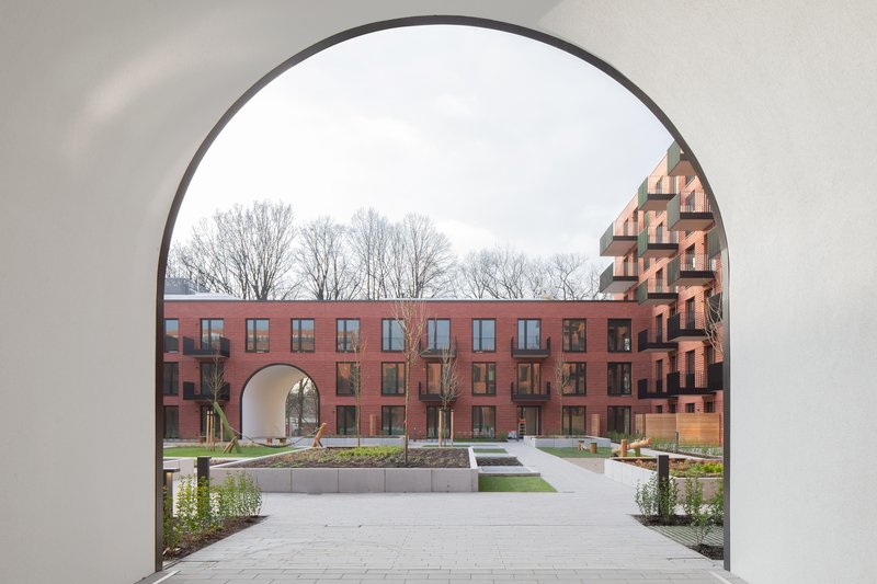 blrm Architekt*innen Wraps a Hamburg Block in Clinker Brick and Round Arches
