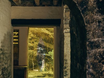 Atelier Wen'Arch Turns a Qing Dynasty Study into a Meditation Art Space in Rural Huizhou