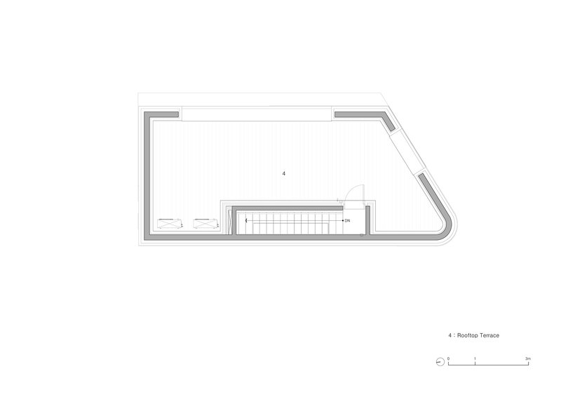 Rooftop terrace plan drawing showing an open deck with stair access and perimeter walls