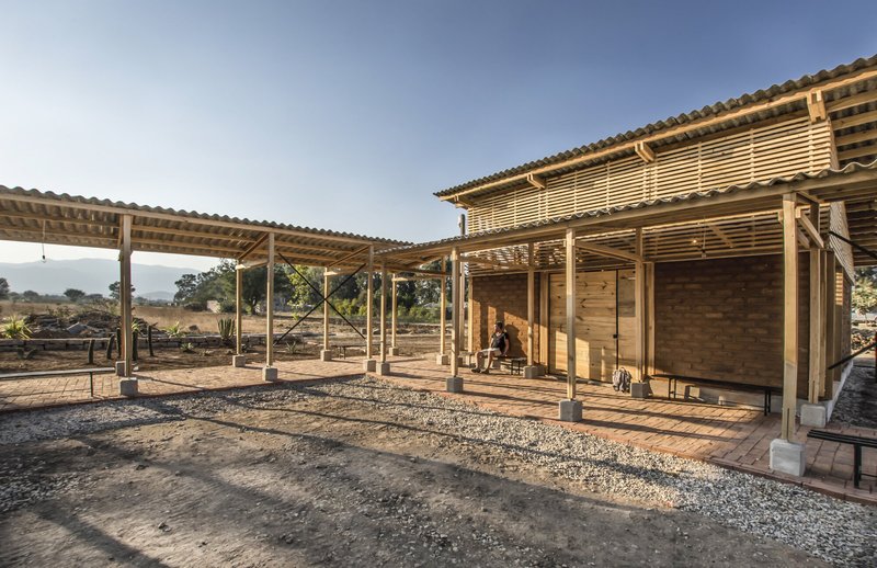 A Coalition of Students and Villagers Builds a Cultural Center in Oaxaca's Central Valleys