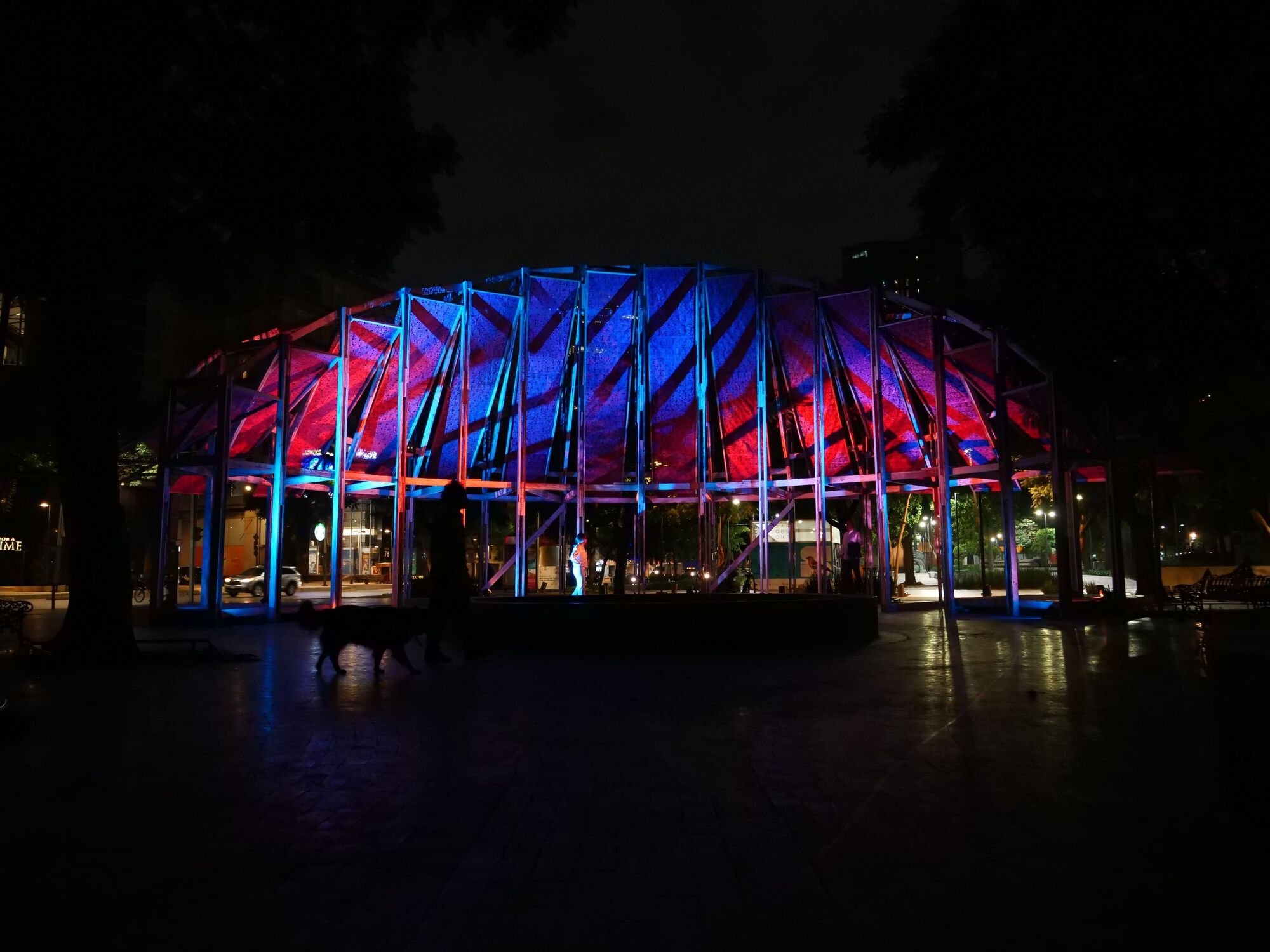 MIT and Mota-Engil Build Two Pavilions from Roller Coaster Wood and 3D-Printed Clay in Mexico City