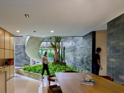 RAD+ar Builds a Low-Energy Shelter Prototype Beneath a Twisted Roof in Tangerang