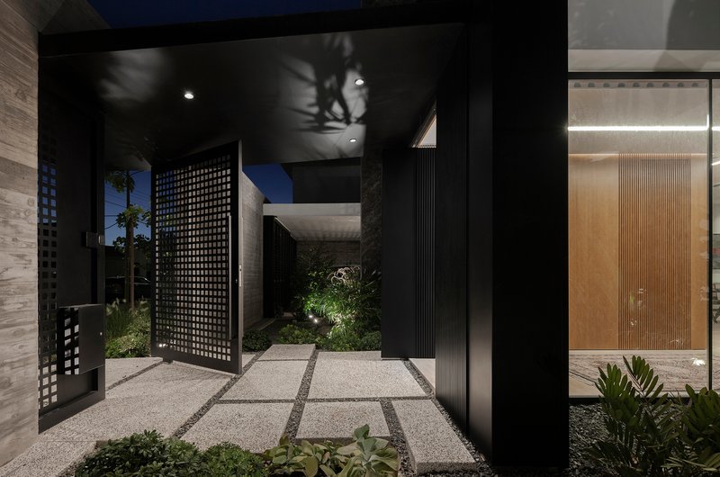 Constanti Architects Builds a Fortress of Privacy in Nicosia with House 345