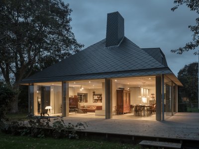 BETA Office Reveals a 1970s Doctor's House as a Light-Filled Pavilion on a Frisian Canal