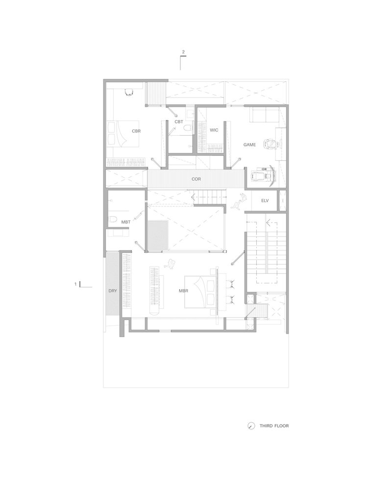 Third floor plan showing master bedroom suite with bathroom and adjacent corridor with game room