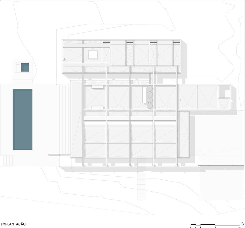 Site plan drawing showing the building footprint with two rectangular volumes at left