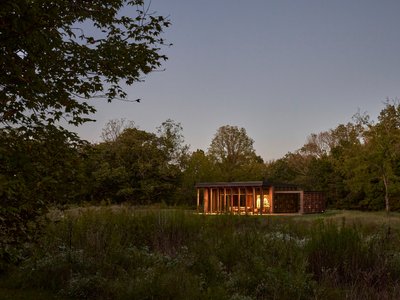 Pfeffer Torode Architecture Builds a Glass Pavilion to Display Stones from a Tennessee Farm