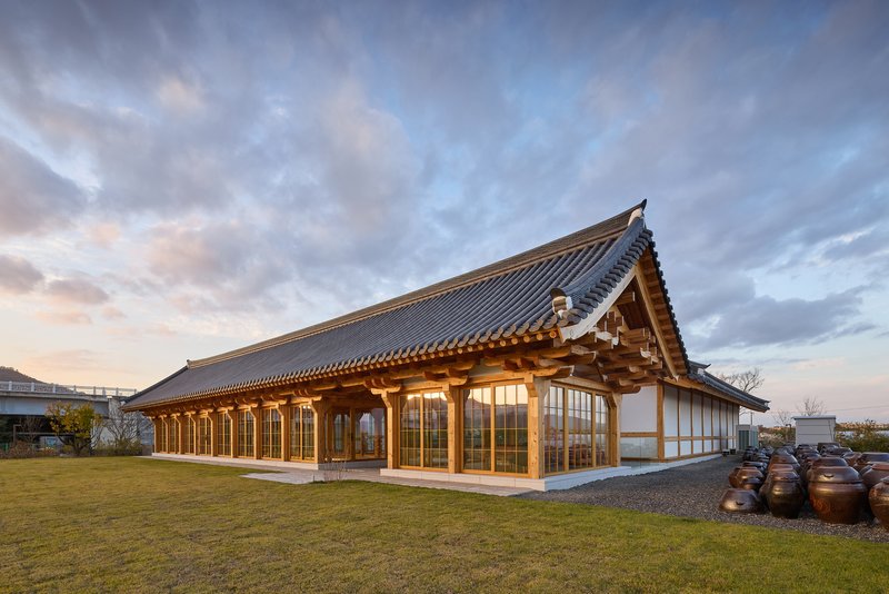 JK-AR Splits a Korean Healing Complex into Three Timber Houses, Each with Its Own Structural Logic