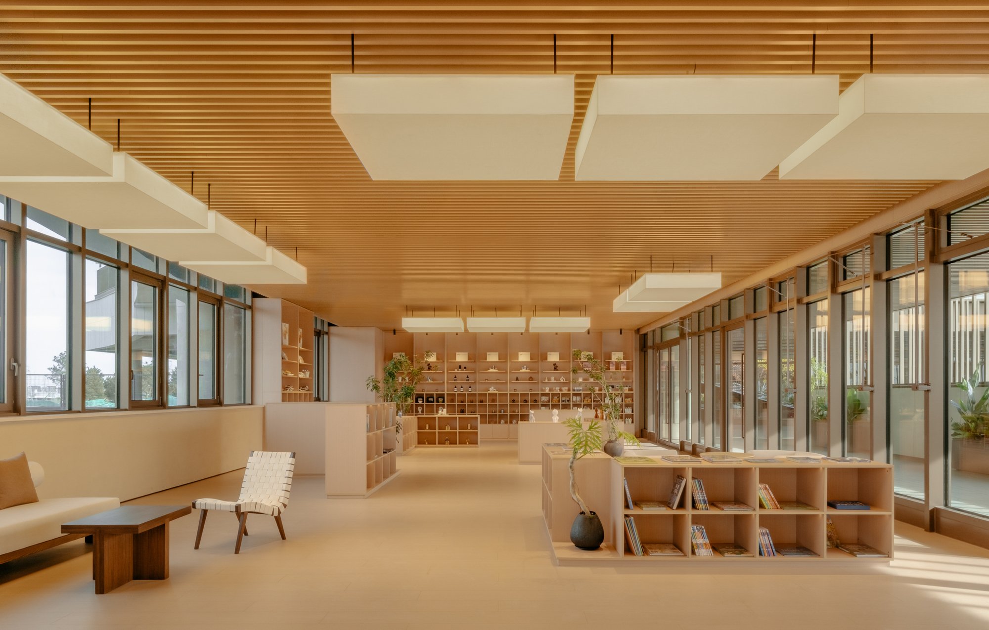 PLAT ASIA Organizes a Beijing Community Center Around Frames, Courtyards, and Quiet Return
