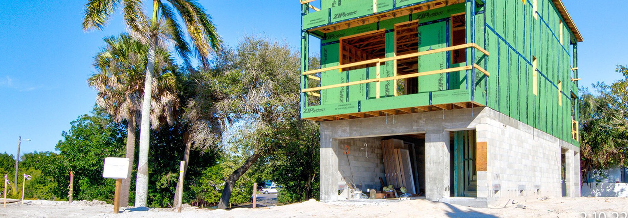 Florida Gulf Coast luxury homes are going green!