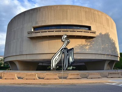 The Hirshhorn Museum in Washington, DC, has selected SOM and Selldorf to revitalize the museum.