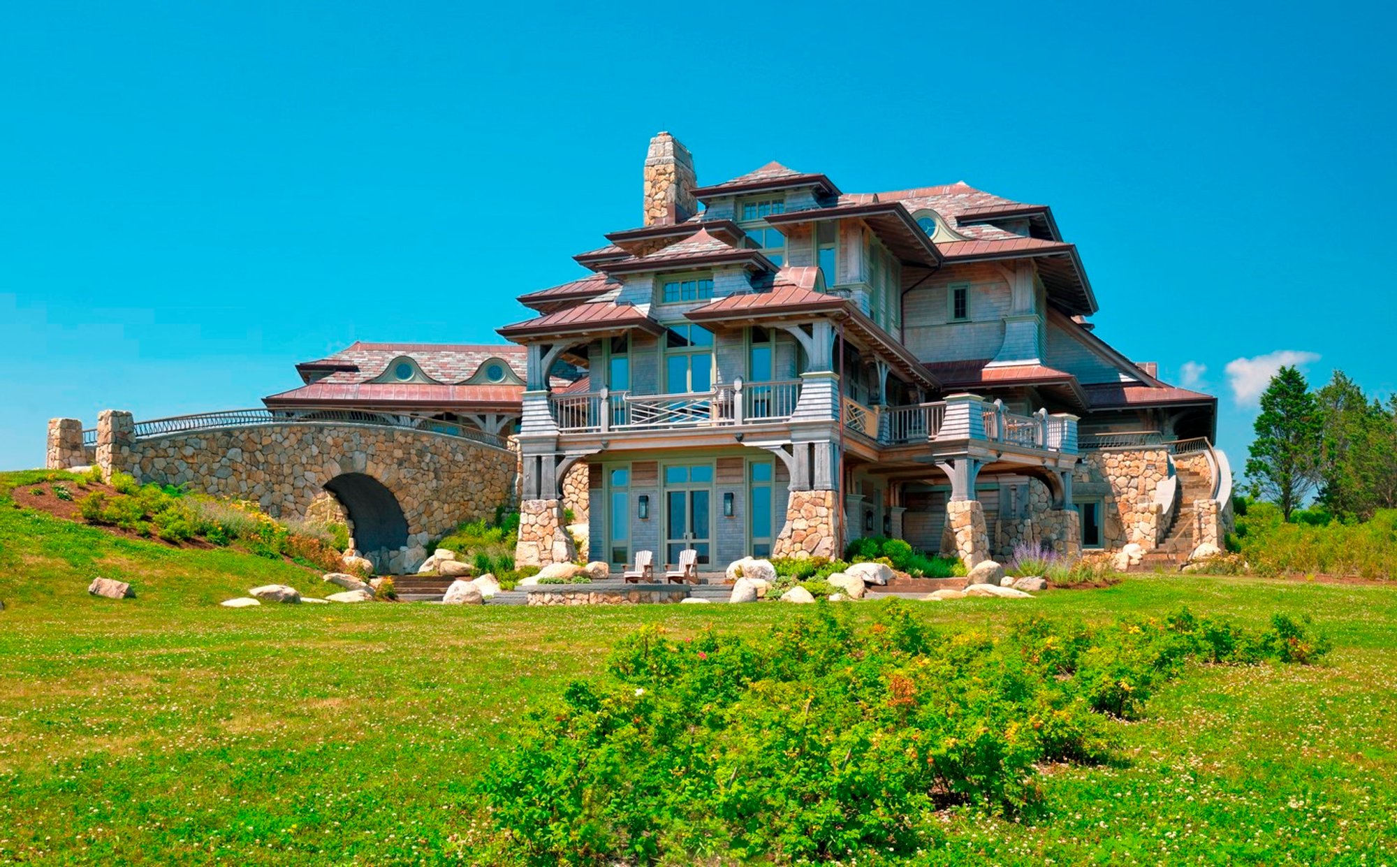 Round Hill: A project by Meyer & Meyer Architecture and Interiors