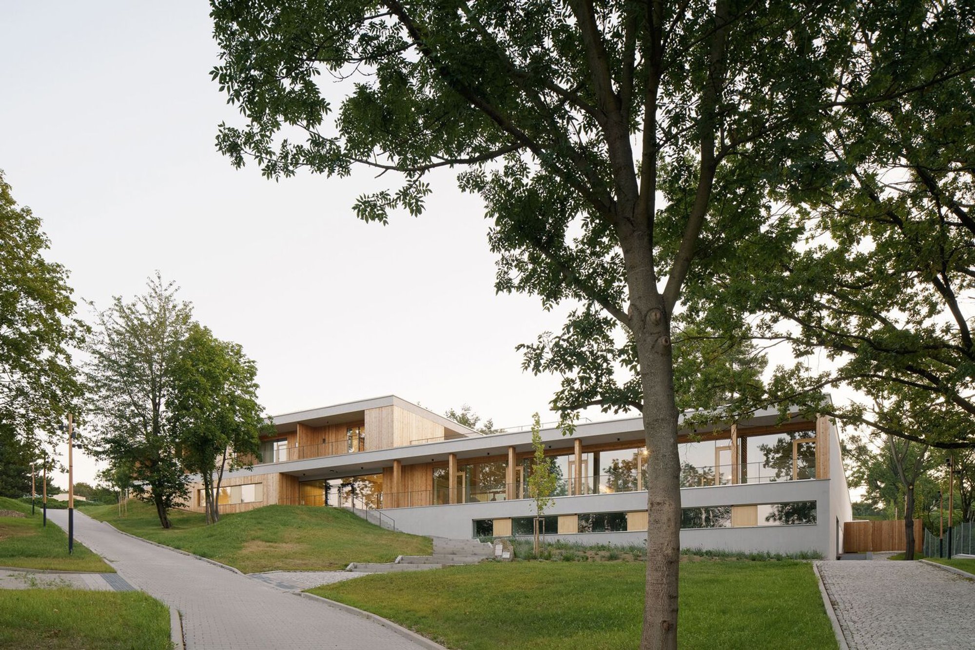 Children’s Hospice House for Julia by CTYRSTEN: A Sanctuary of Compassion and Design