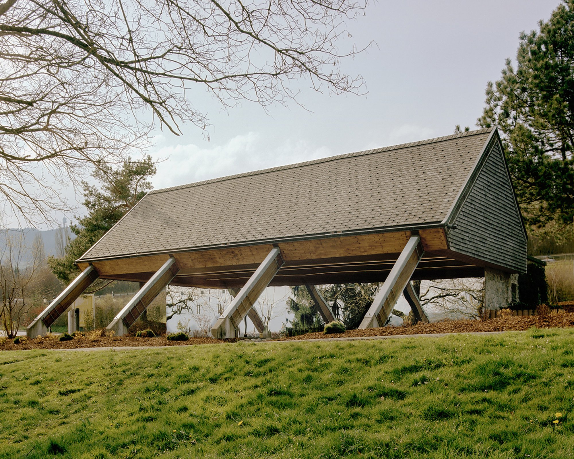 Merya Conversion Sanitary Building by BARAKI – Innovative Public Architecture in Fribourg, Switzerland
