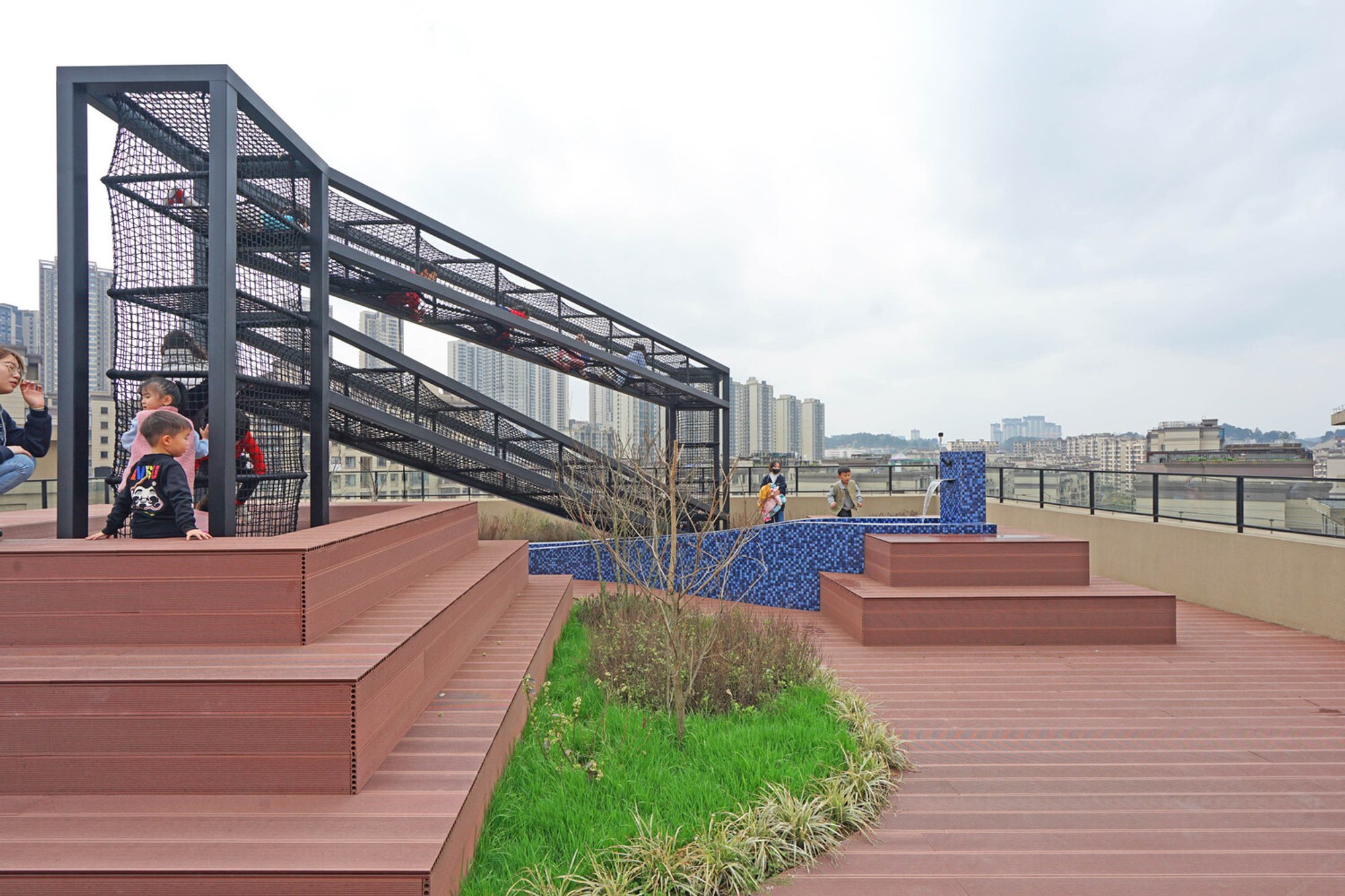 WDB Kindergarten: Integrating Nature and Topography in Guiyang