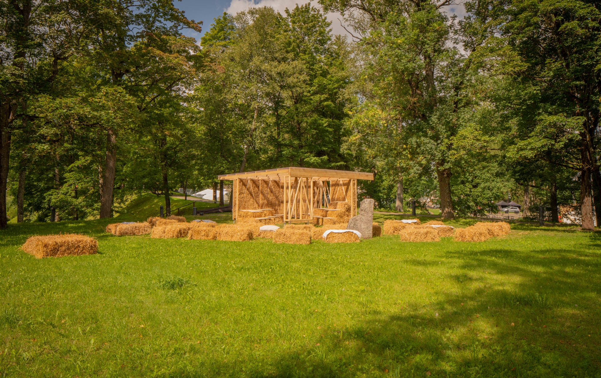 PÕHULA(va) Straw Installation by 1+X – A Circular, Biogenic Pavilion for the Paide Opinion Festival