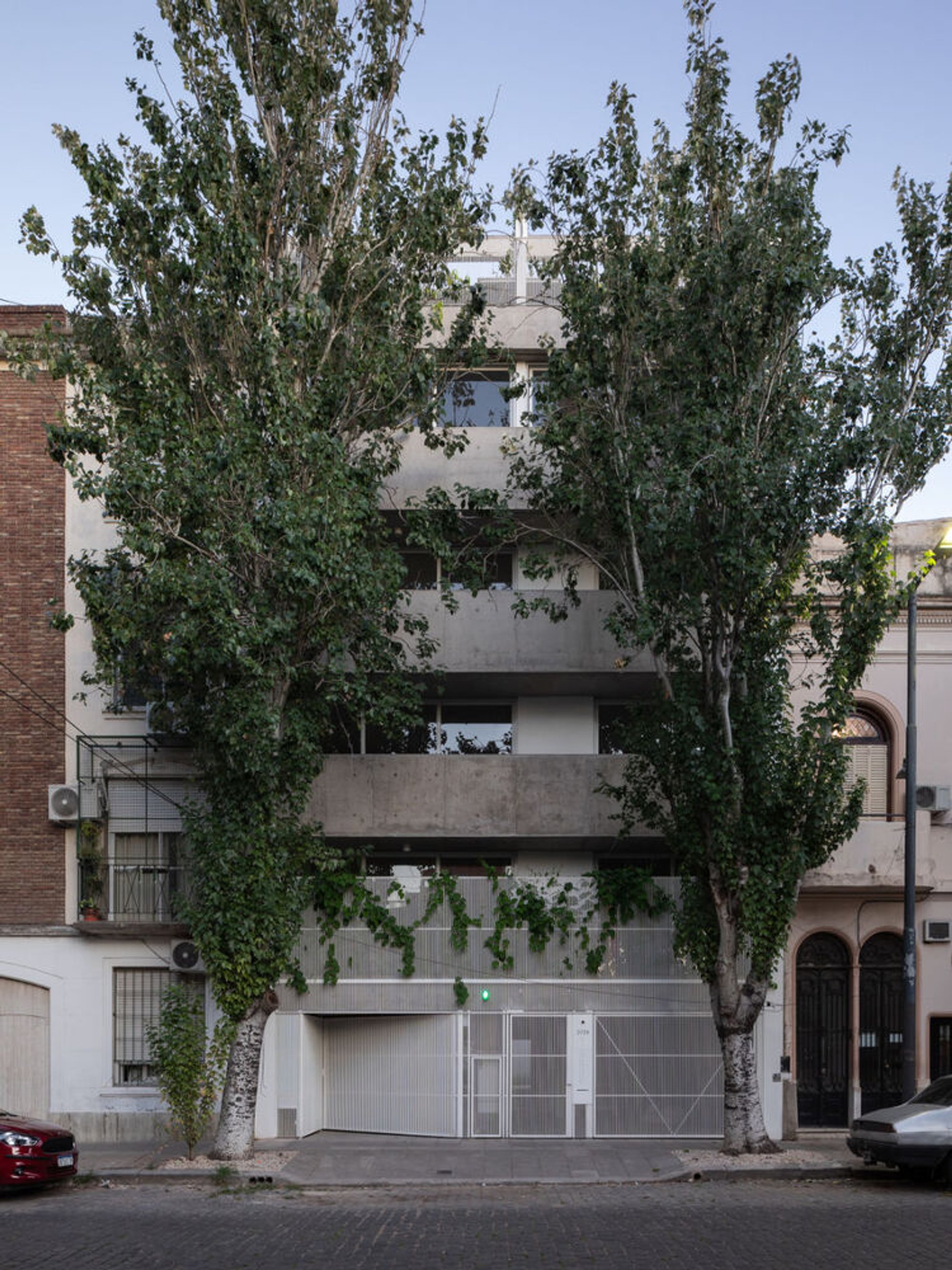 Teodoro García Residential Building – Innovative Collective Housing in Buenos Aires
