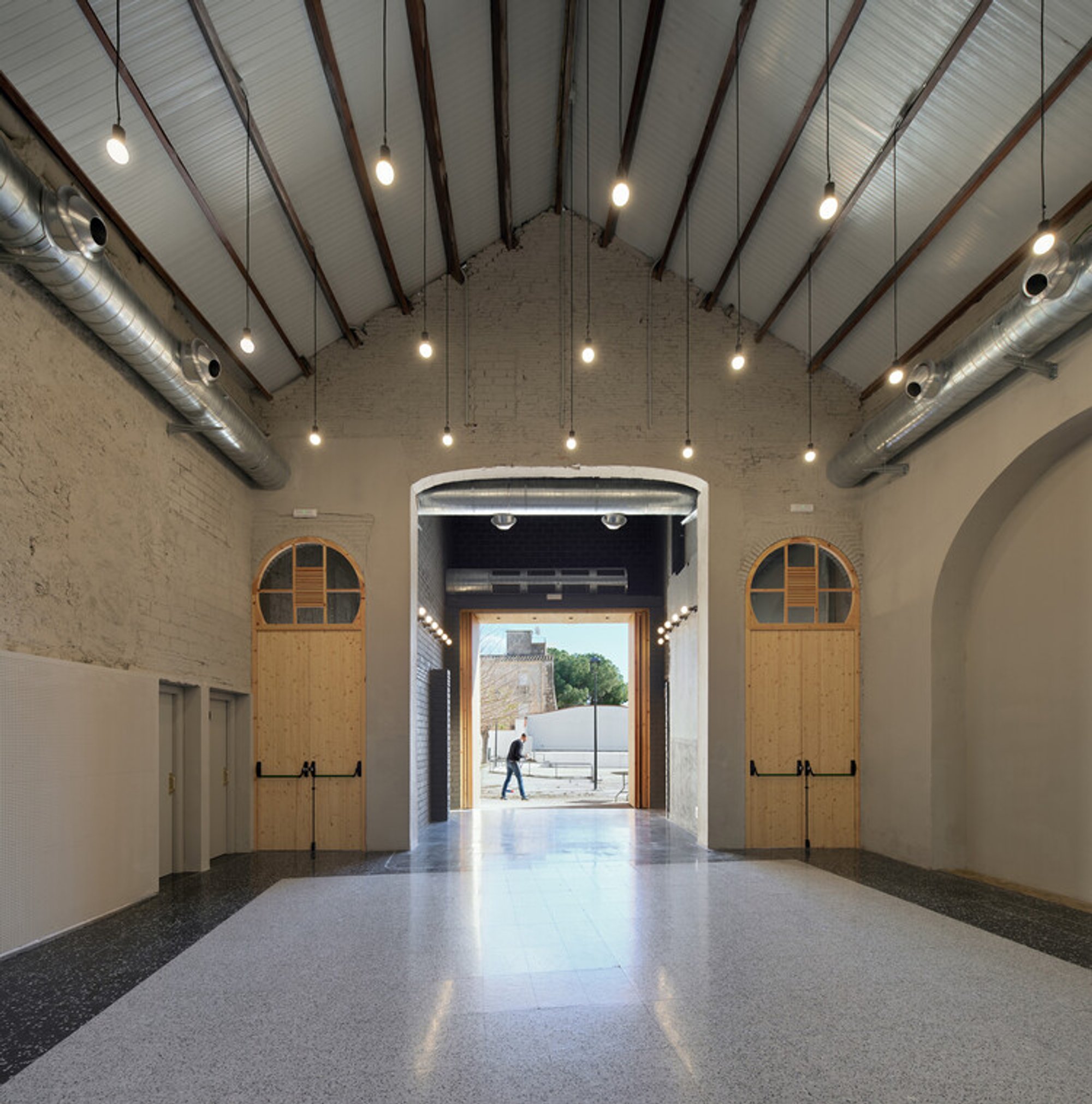 Cercle Calongí Cultural Center: Adaptive Reuse and Contemporary Identity in Calonge