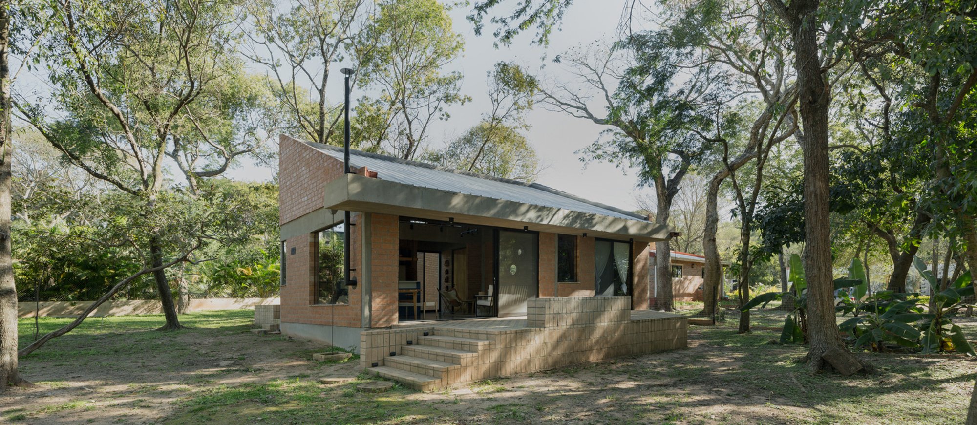 Miracle House by Grupo Culata Jovái: A Forest-Integrated Home Rooted in Topography, Landscape, and Local Craft