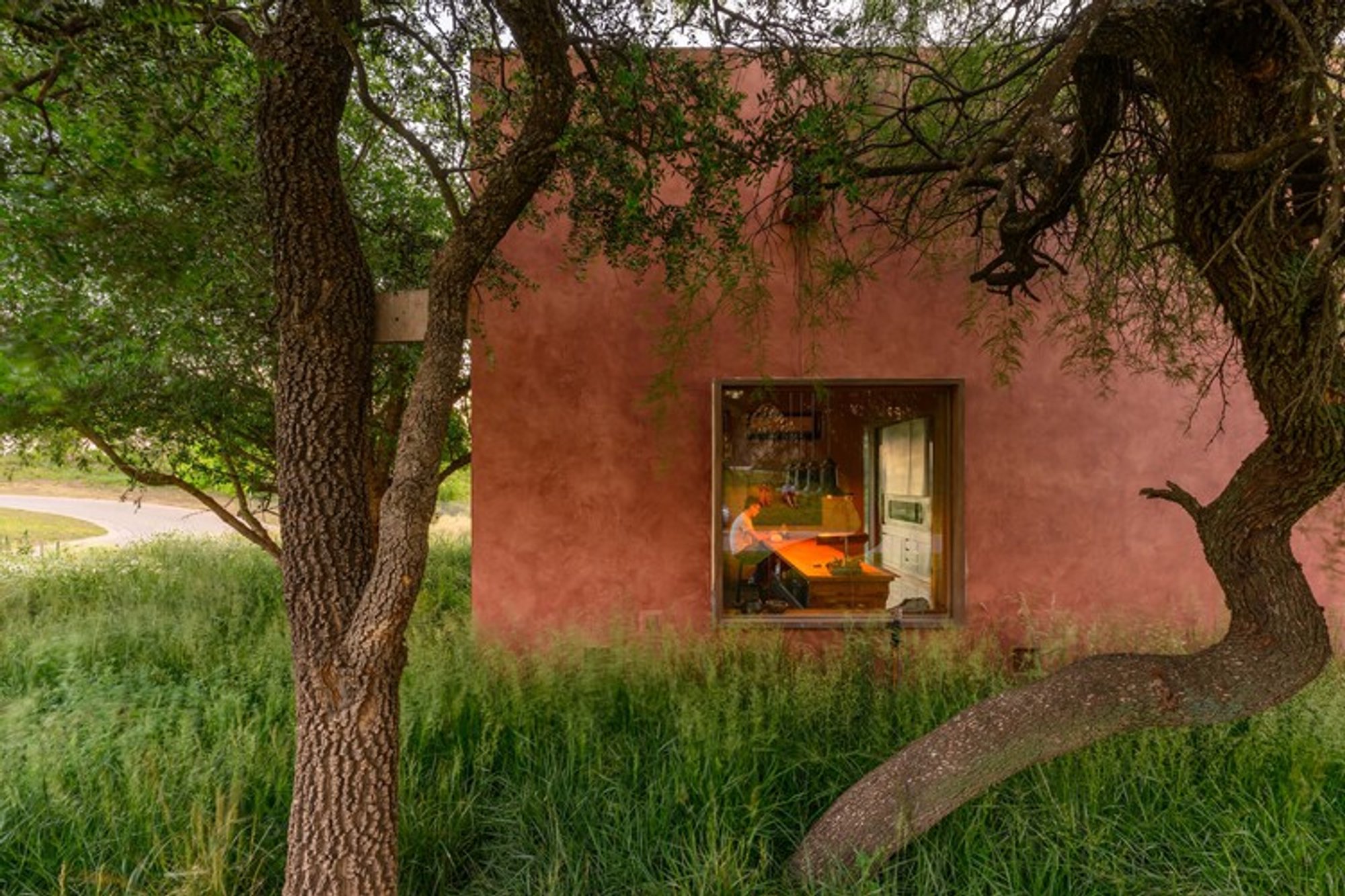 House BP By Santiago Berlotti: A Linear Architecture Rooted in the Argentine Landscape