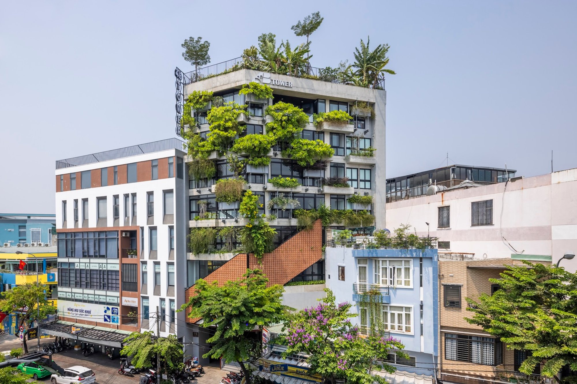 4B Tower by Ho Khue Architects: Innovative Sustainable Design for Education in Da Nang
