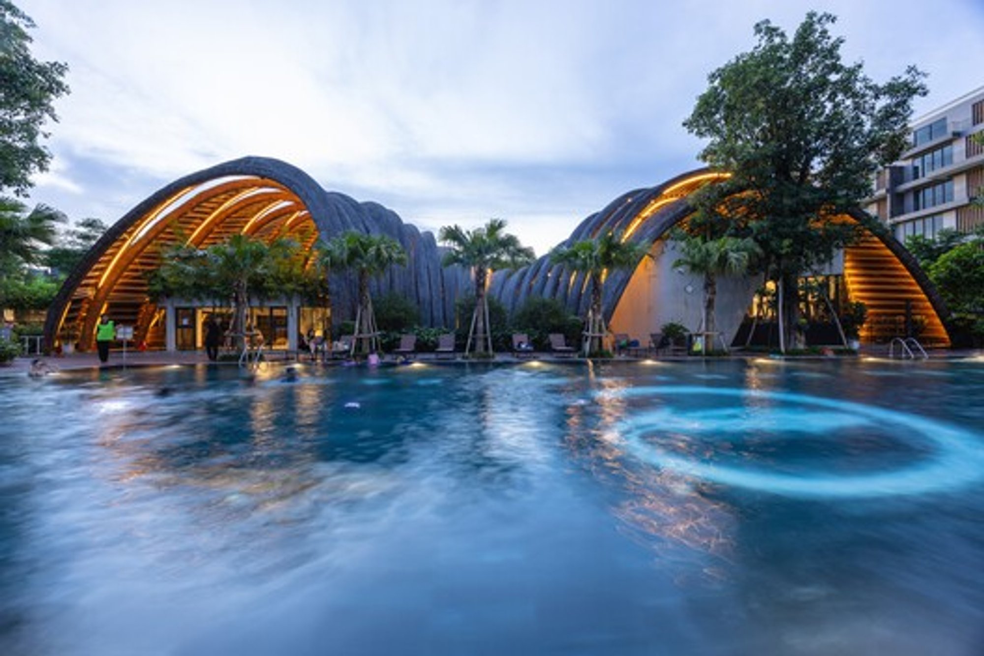 Guột Garden Club House by Ho Khue Architects