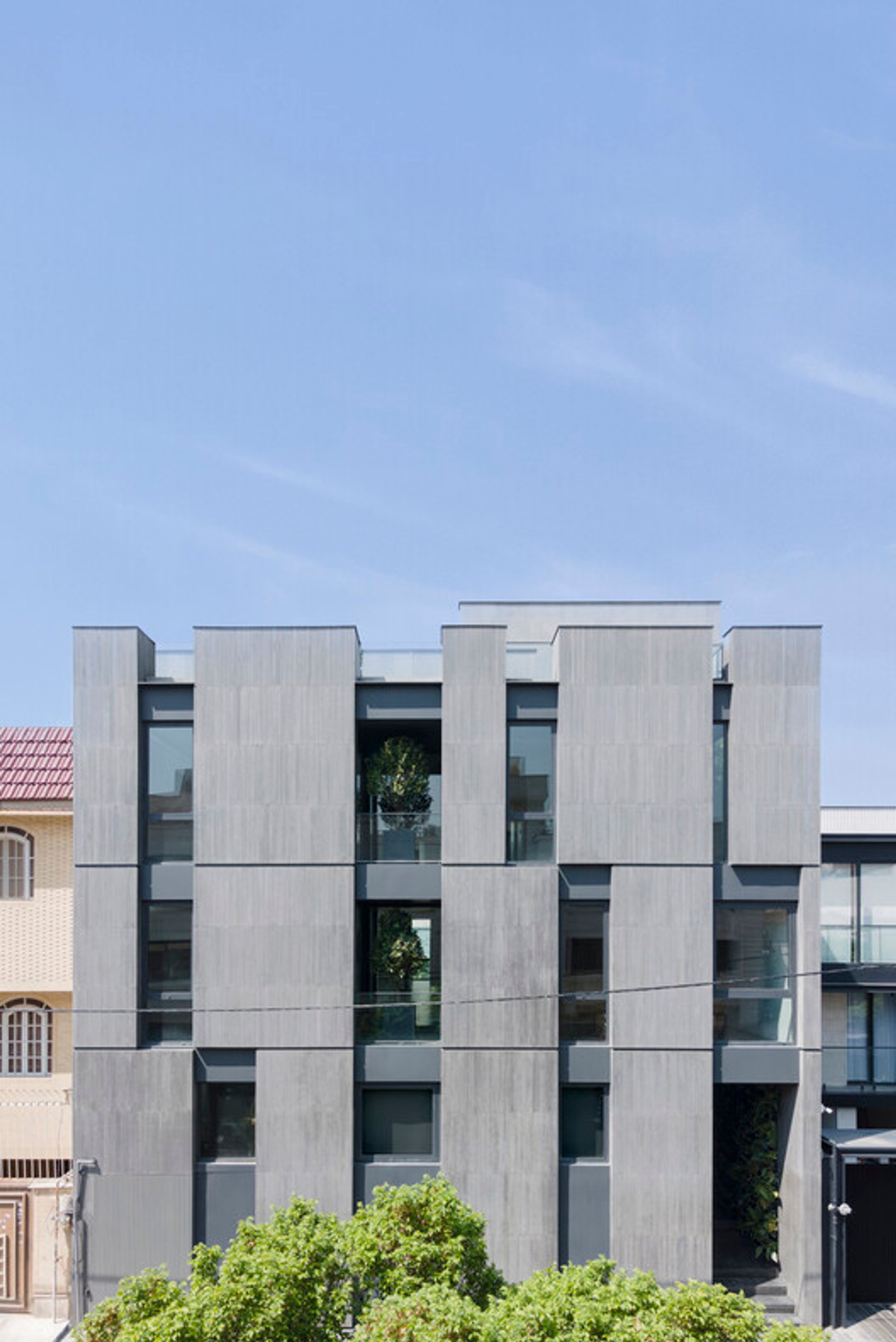 Residential No. 18 By FAAM Office