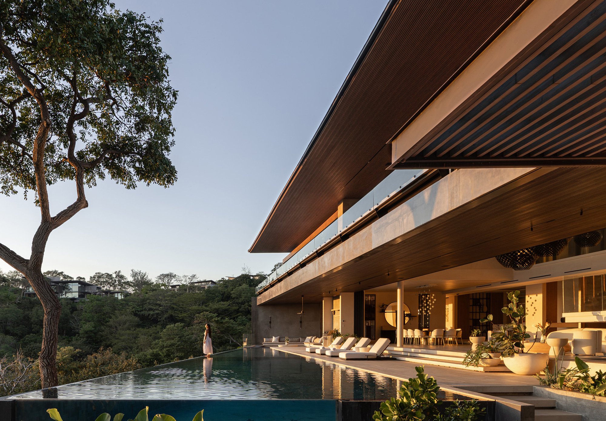 Villa Yume House By QBO3 Arquitectos: A Contemporary Coastal Residence in Costa Rica
