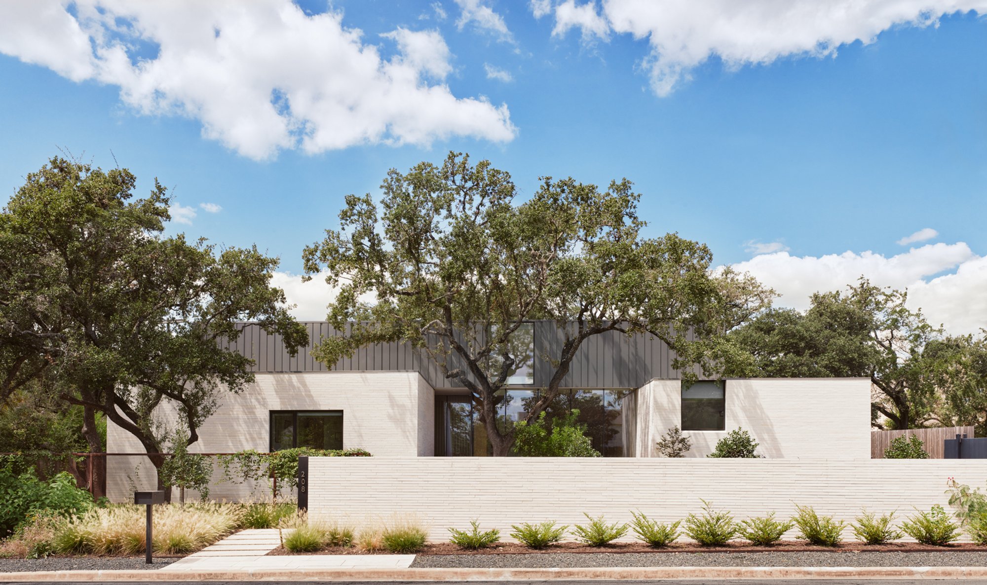 Westbrook Residence by Alterstudio Architecture – A Contemporary Home Rooted in Austin’s Suburban Landscape