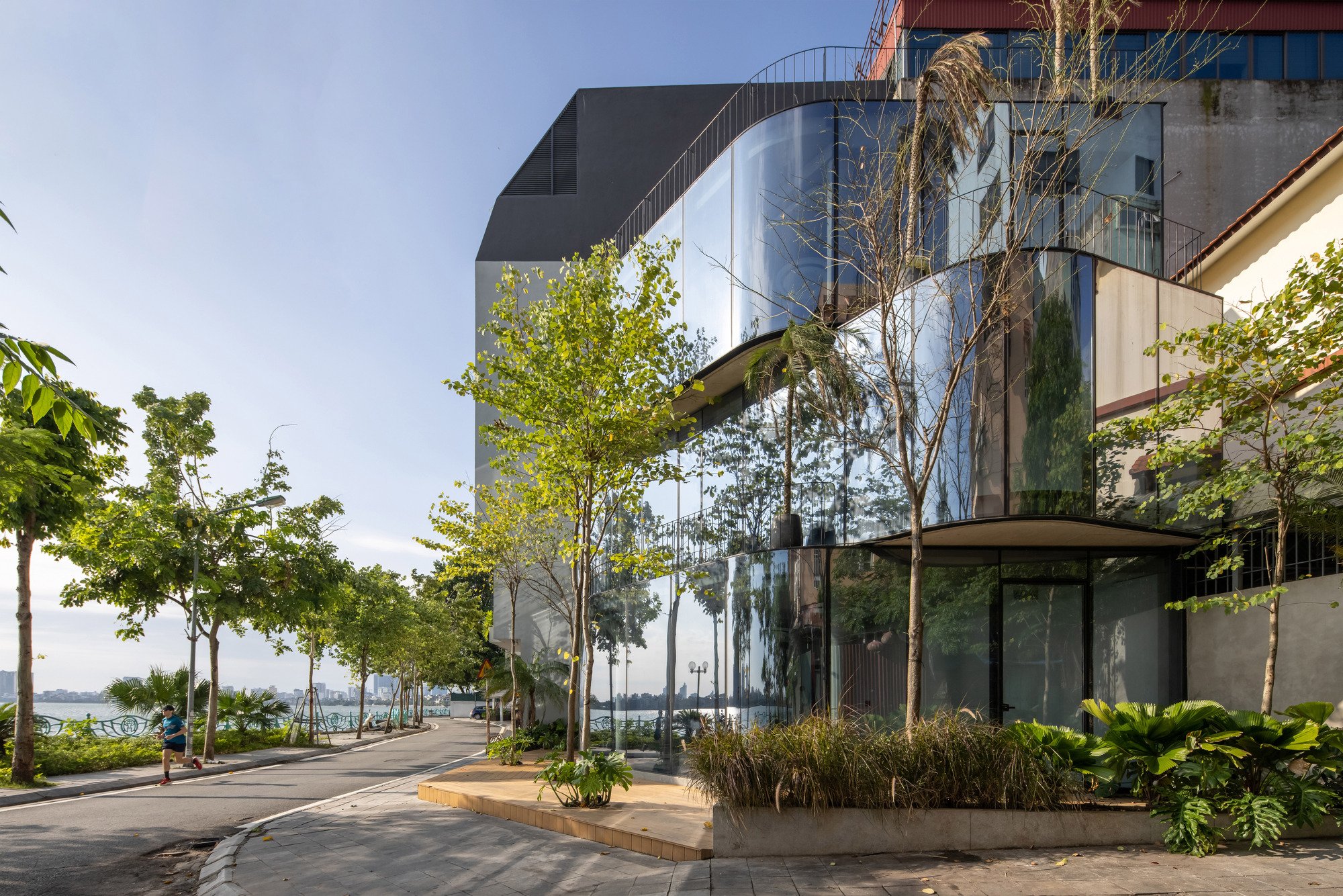 Crystal House By ARO studio