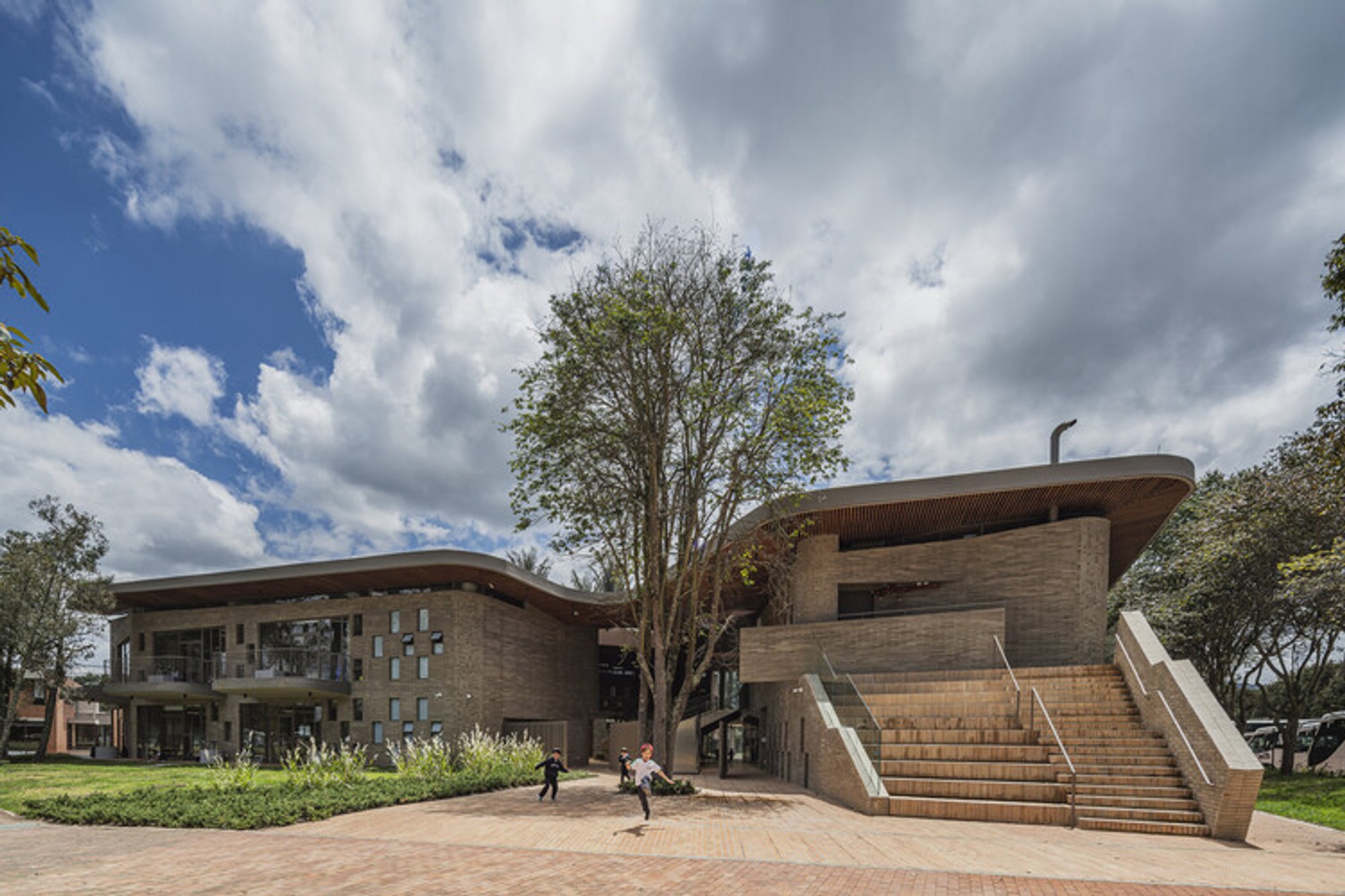 Los Nogales Preschool By taller de arquitectura de bogotá