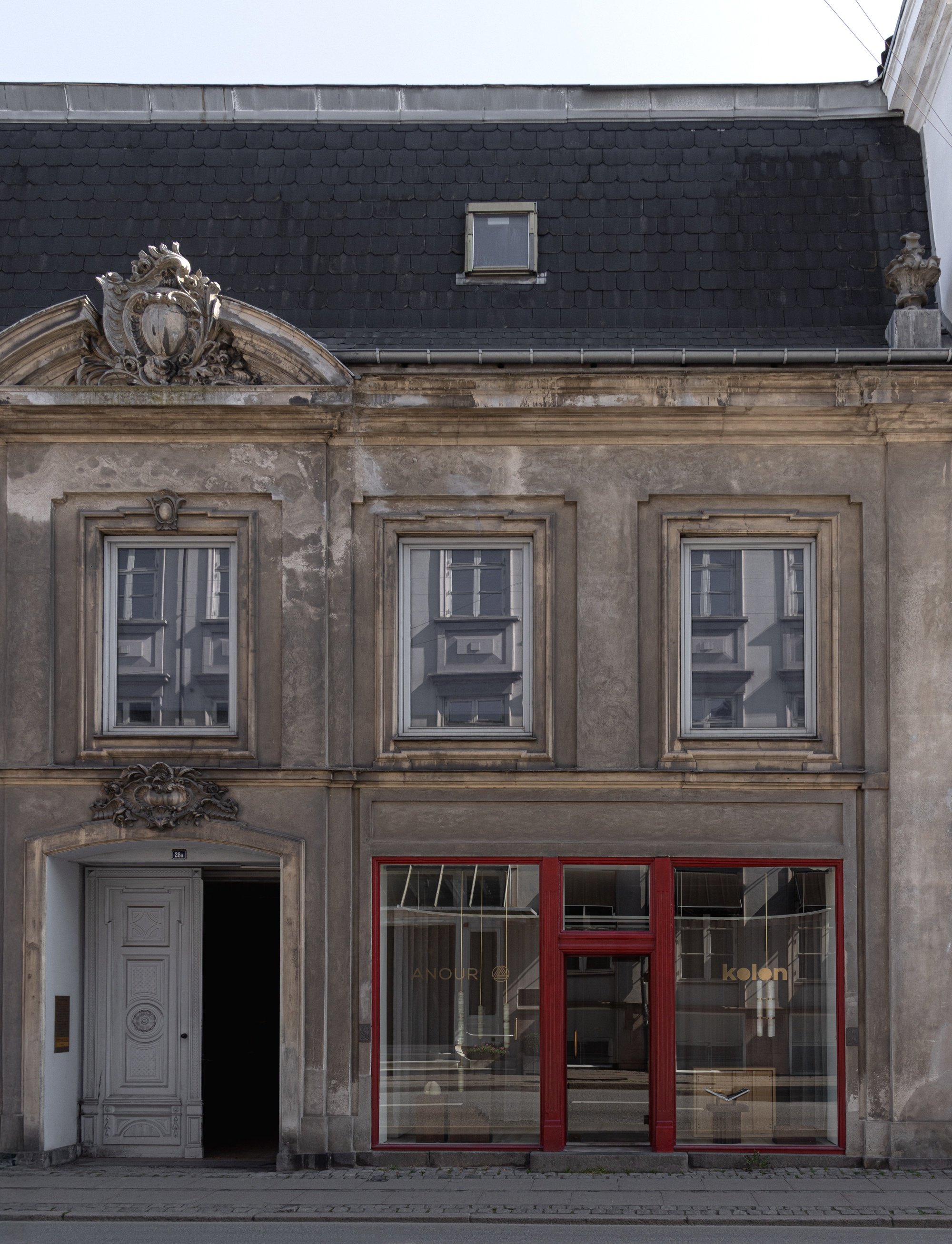 Kolon x Anour Showroom by NORM Architects + Karimoku Case