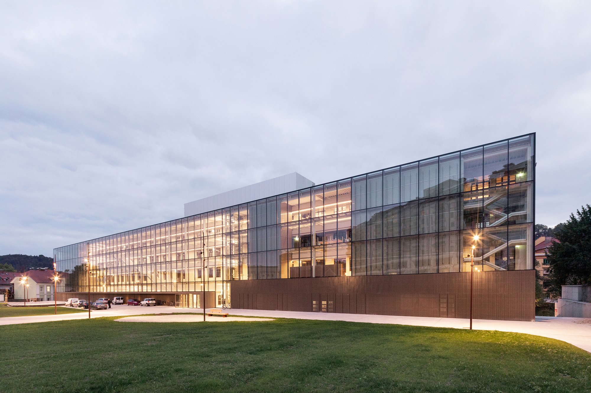 Center Rog – Renovation and Creative Center by Mendoza Partida + BAX studio