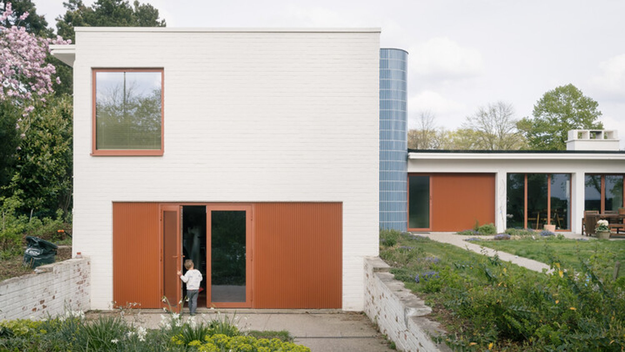 Daniël: A Mid-Century Bungalow Renovation By FELT architecture & design
